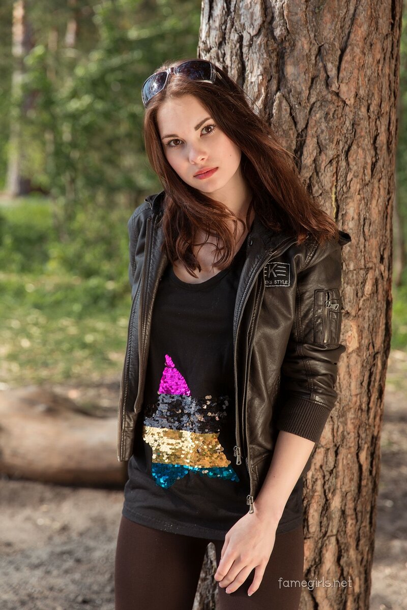 Злата, 26